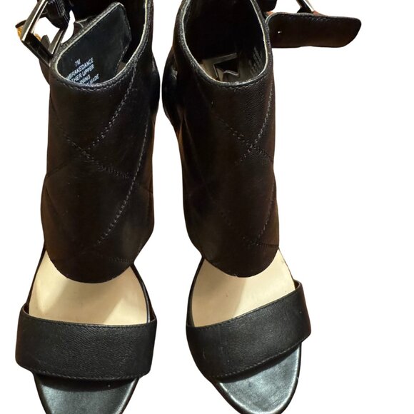 Nine West Black Leather Size 7 - Picture 5 of 5